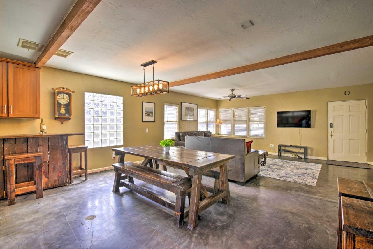 Central Phoenix Cottage With Private Yard! Экстерьер фото